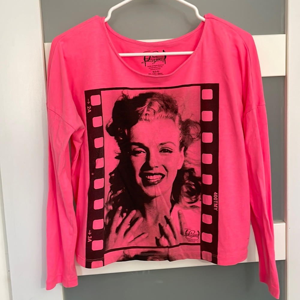 Hollywood Legends Marilyn Monroe Neon Pink Long Sleeve Slouchy T Shirt S(3-5)